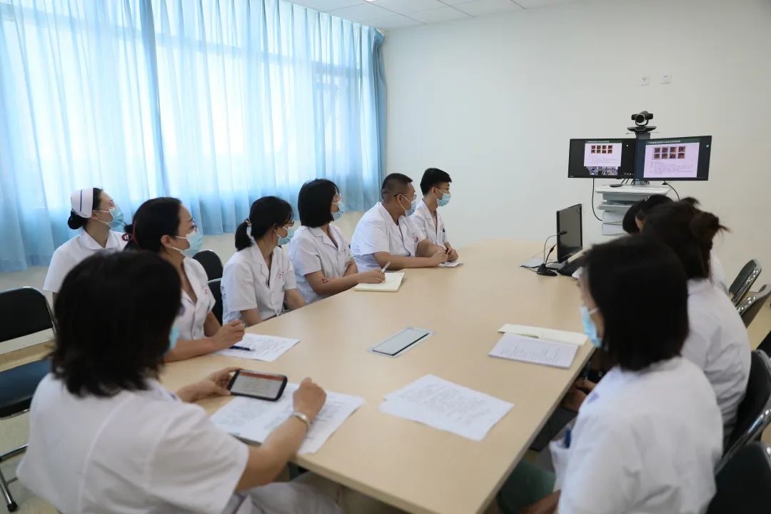 全省首家！中國醫(yī)科大學(xué)附屬第一醫(yī)院專家來“查房”，家門口享國內(nèi)優(yōu)質(zhì)醫(yī)療資源！(圖4)